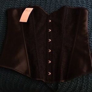 Corset